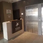 Real Apartment *