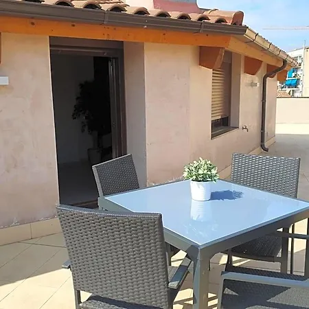 Real Apartment *